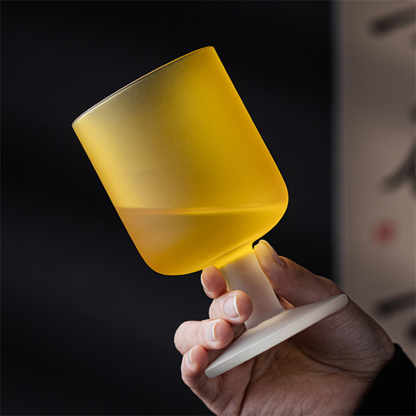 Inspirasjon til å lage vannkopper i glass