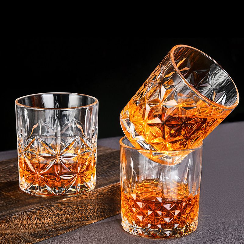 Business whiskyglass