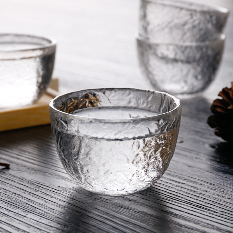 Japansk stil hamret teksturert glass Sake kannesett