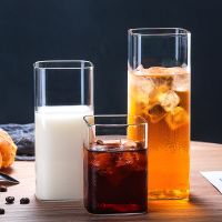 Firkantet melkekopp i glass